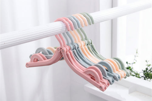 Foldable Travel Hanger